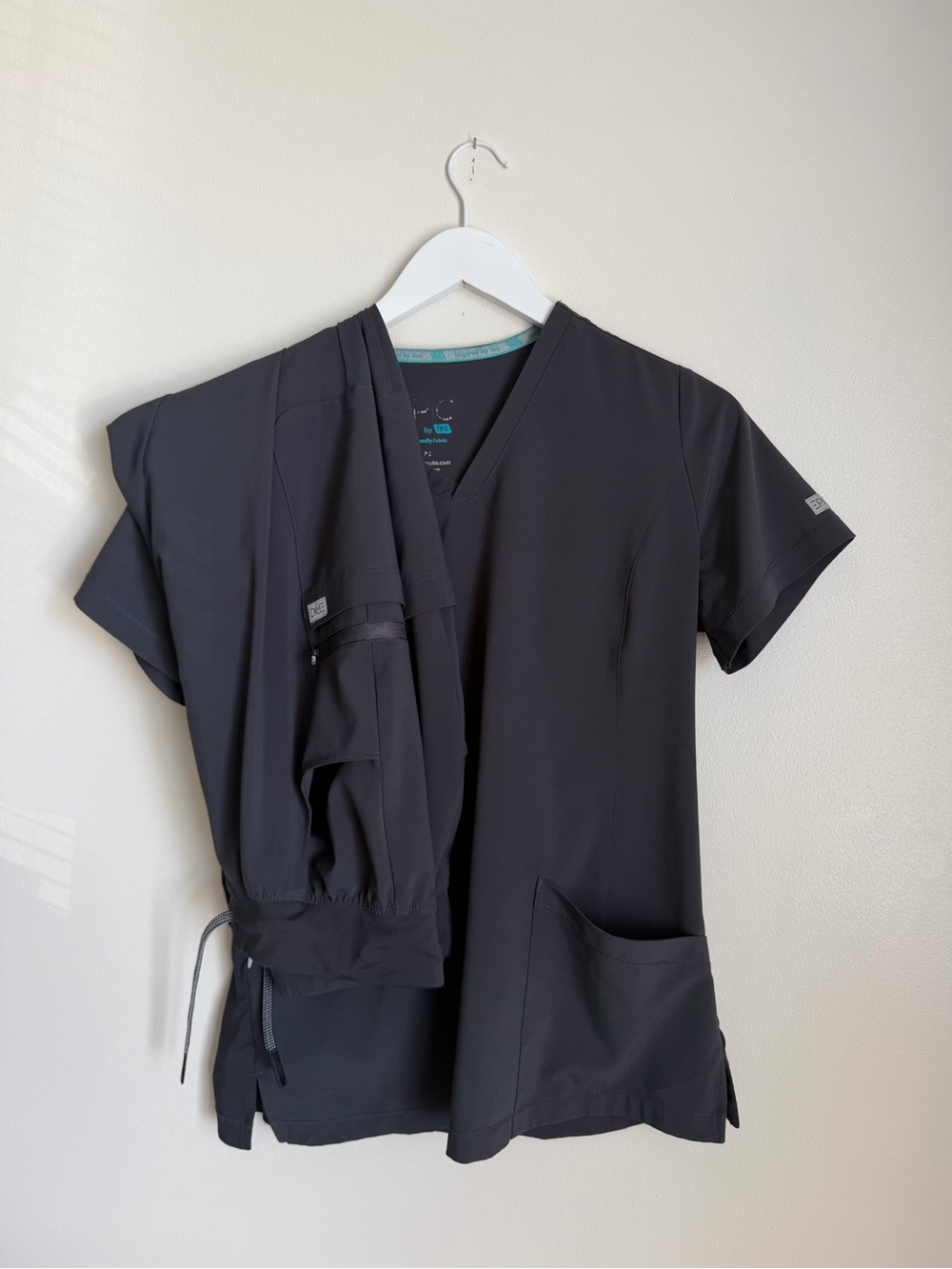 Epic Scrub Set Size Small Pewter Grey Color Jogger Bottoms